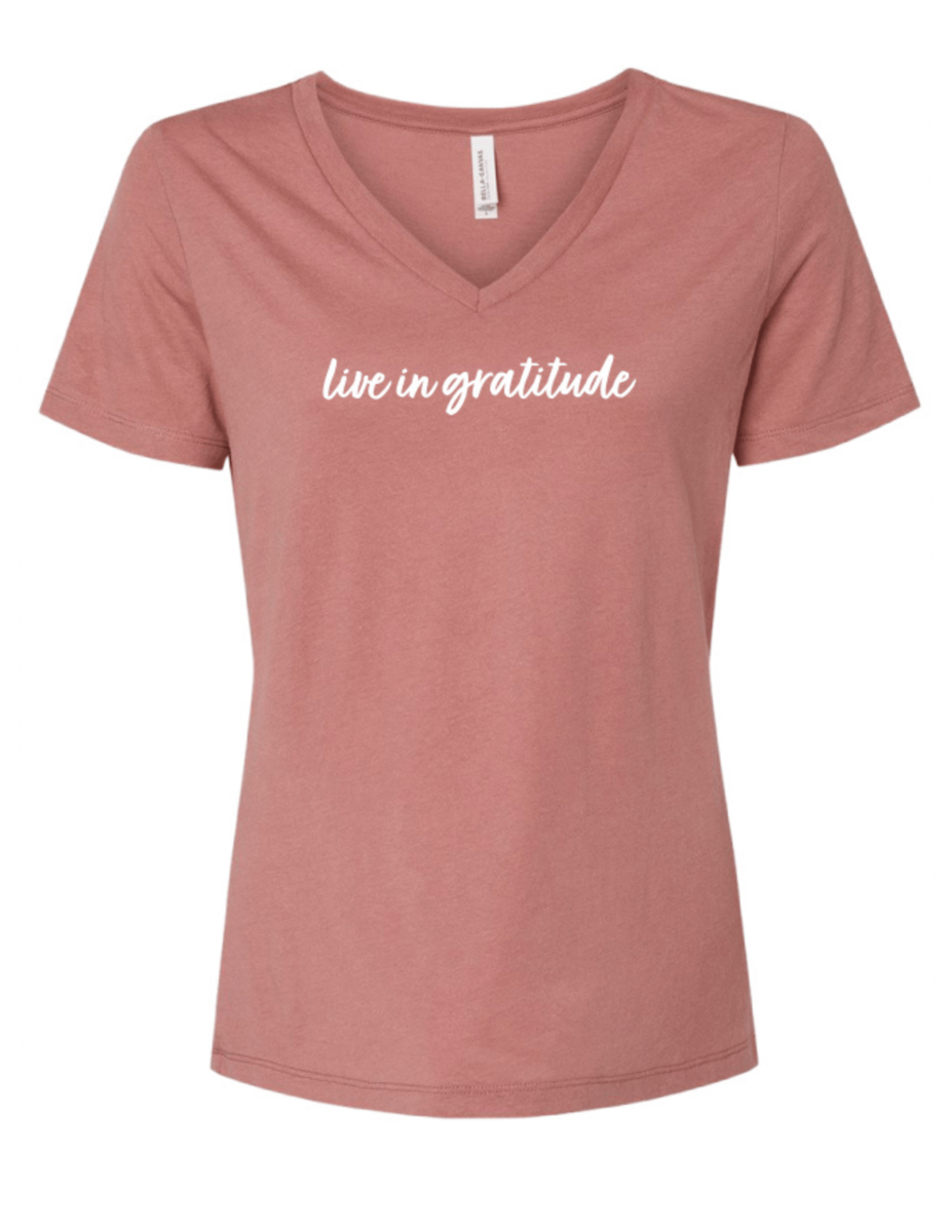 Live in Gratitude V-Neck Mauve 2